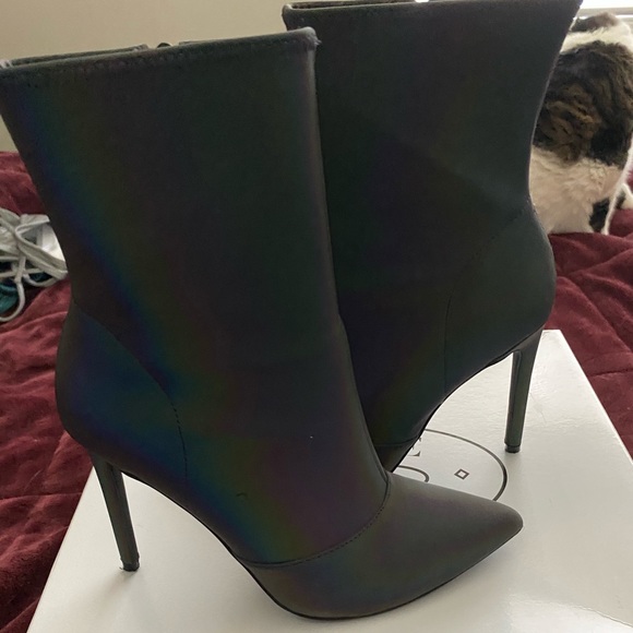 Steve Madden Shoes - Whimsy Reflective Steve Madden Boots